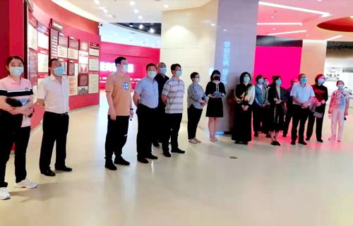 长春市中医院组织参观警示教育展览